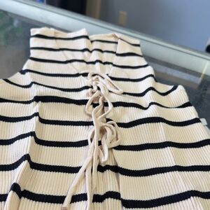 Cider Black and White Logo Design